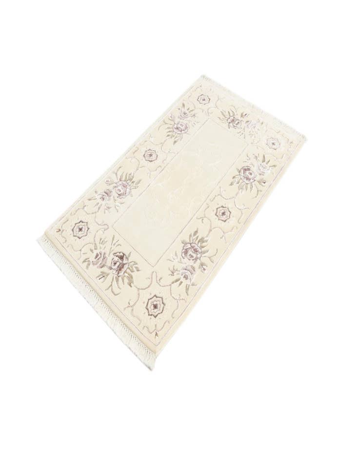 Detail image of 2' 8 x 4' 7  Hand Knotted Darya Wool Rug