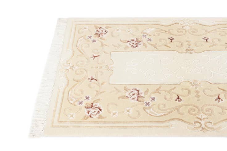 Detail image of 2' 8 x 4' 7 Hand Knotted Darya Wool Rug