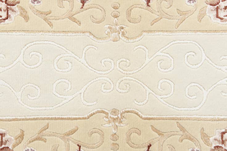 Detail image of 2' 8 x 4' 7 Hand Knotted Darya Wool Rug