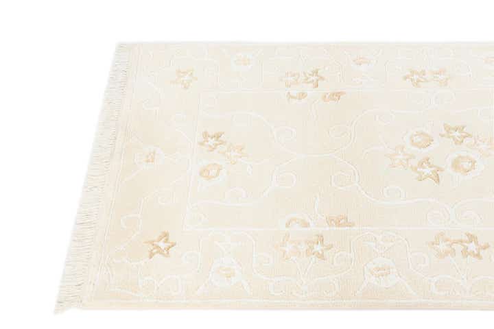 2' 7 x 5' 1 Hand Knotted Darya Wool Rug