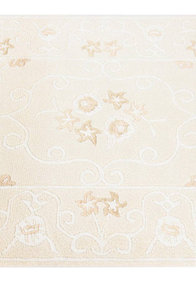 Detail image of 2' 7 x 5' 1 Hand Knotted Darya Wool Rug