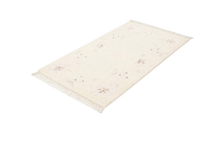 Detail image of 2' 8 x 4' 8 Hand Knotted Darya Wool Rug