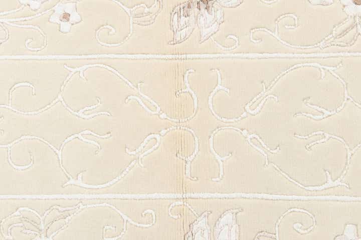 2' 8 x 4' 8 Hand Knotted Darya Wool Rug
