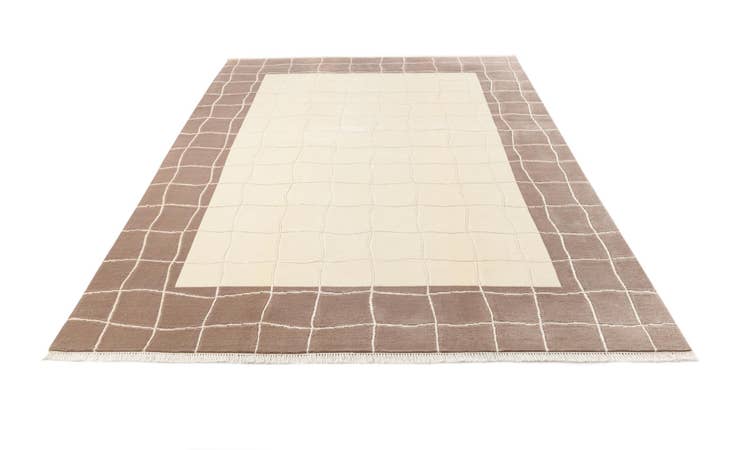 Detail image of 6' 5 x 9' 10 Hand Knotted Darya Wool Rug