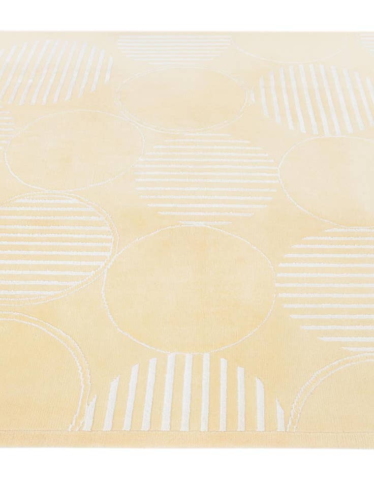 Detail image of 6' 7 x 9' 9  Hand Knotted Darya Wool Rug