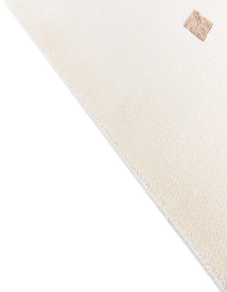 Detail image of 6' 7 x 10'  Hand Knotted Darya Wool Rug