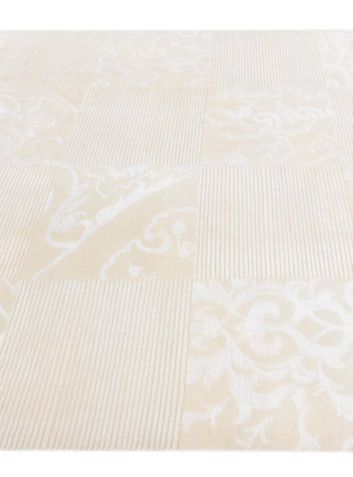 Detail image of 6' 9 x 9' 10 Hand Knotted Darya Wool Rug