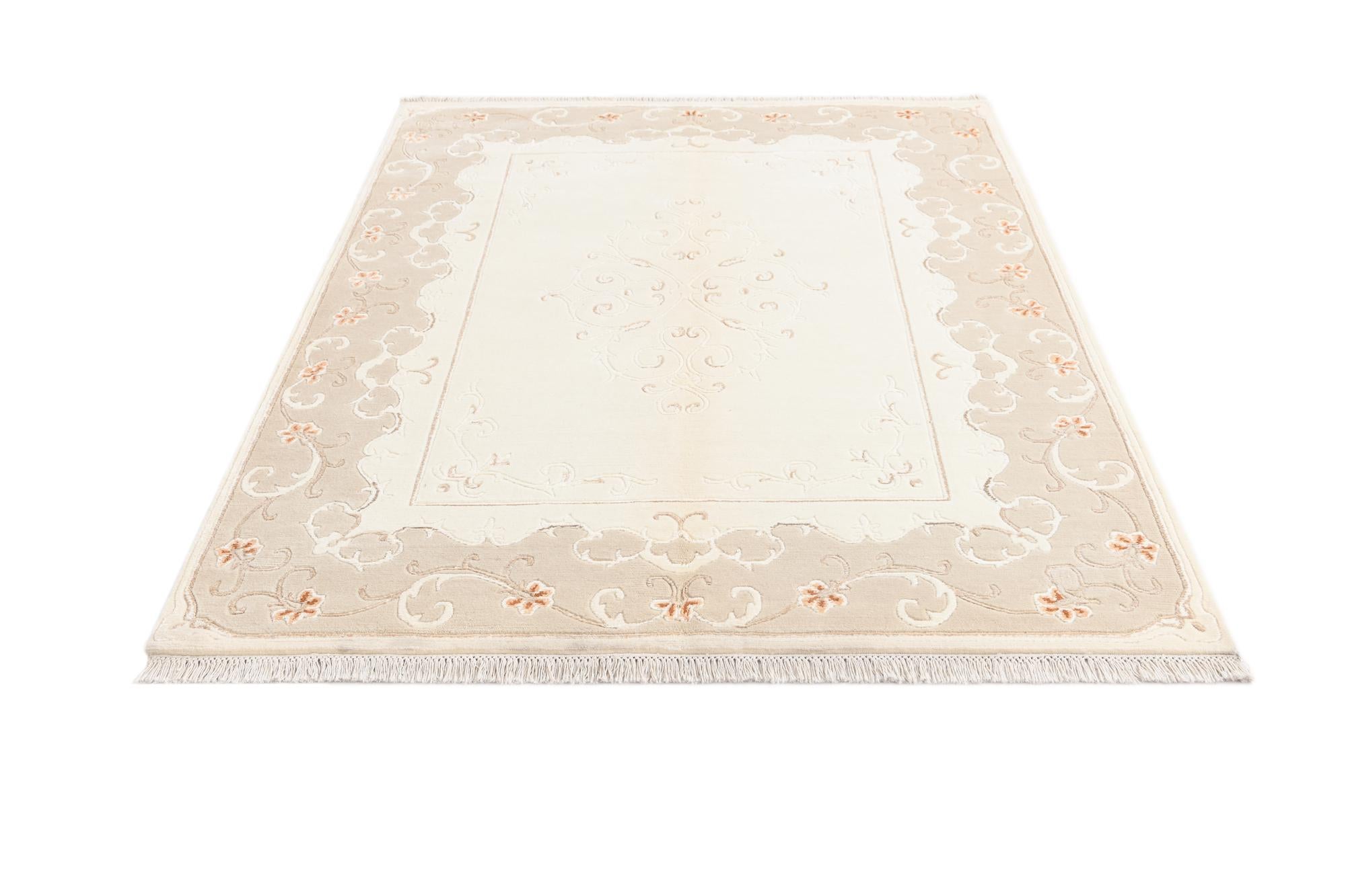 4' 11 x 6' 11 Hand Knotted Darya Wool Rug