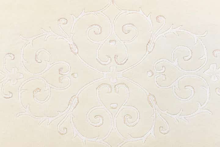 5' 9 x 7' 10 Hand Knotted Darya Wool Rug