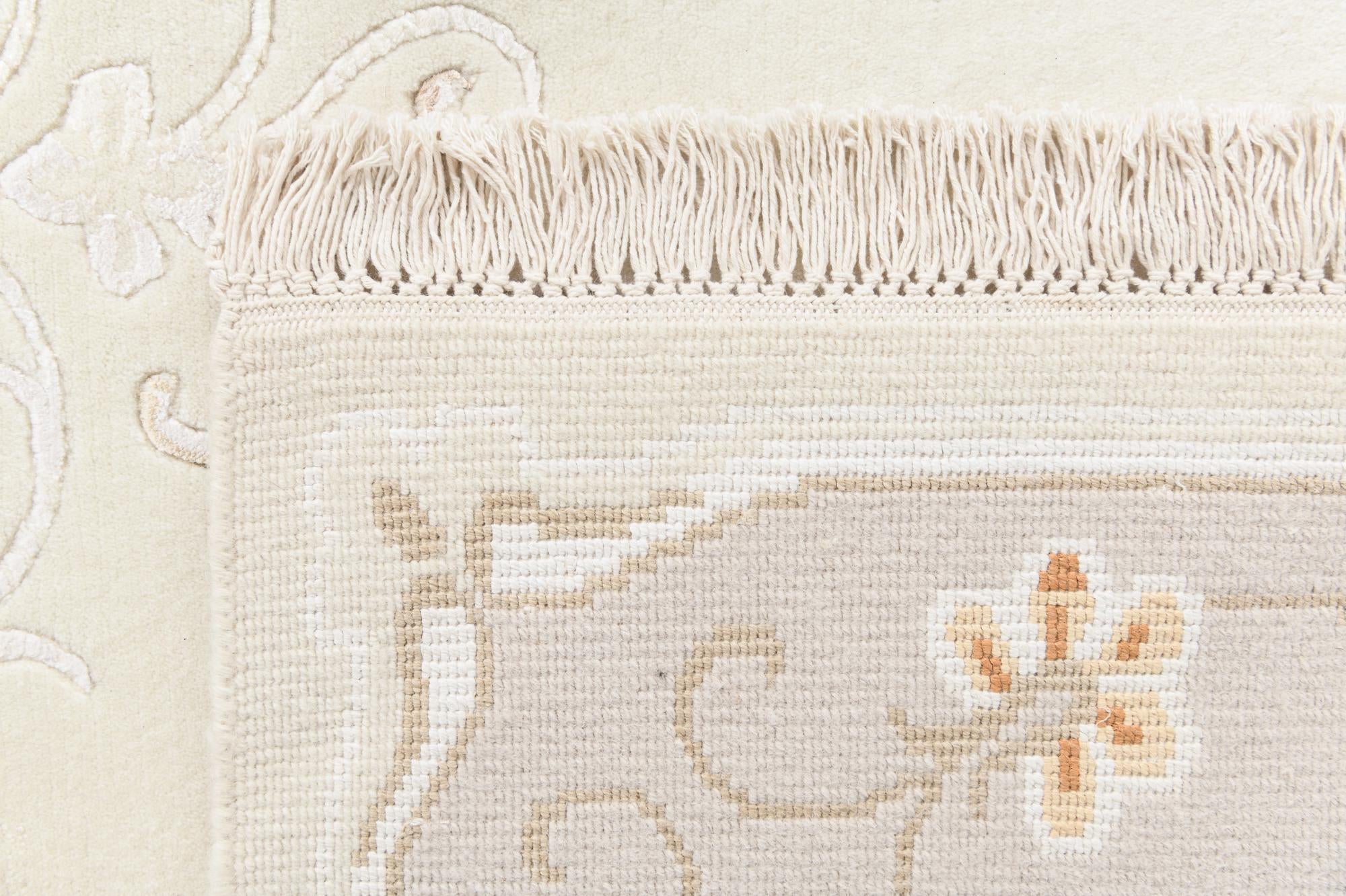 5' 9 x 7' 10 Hand Knotted Darya Wool Rug
