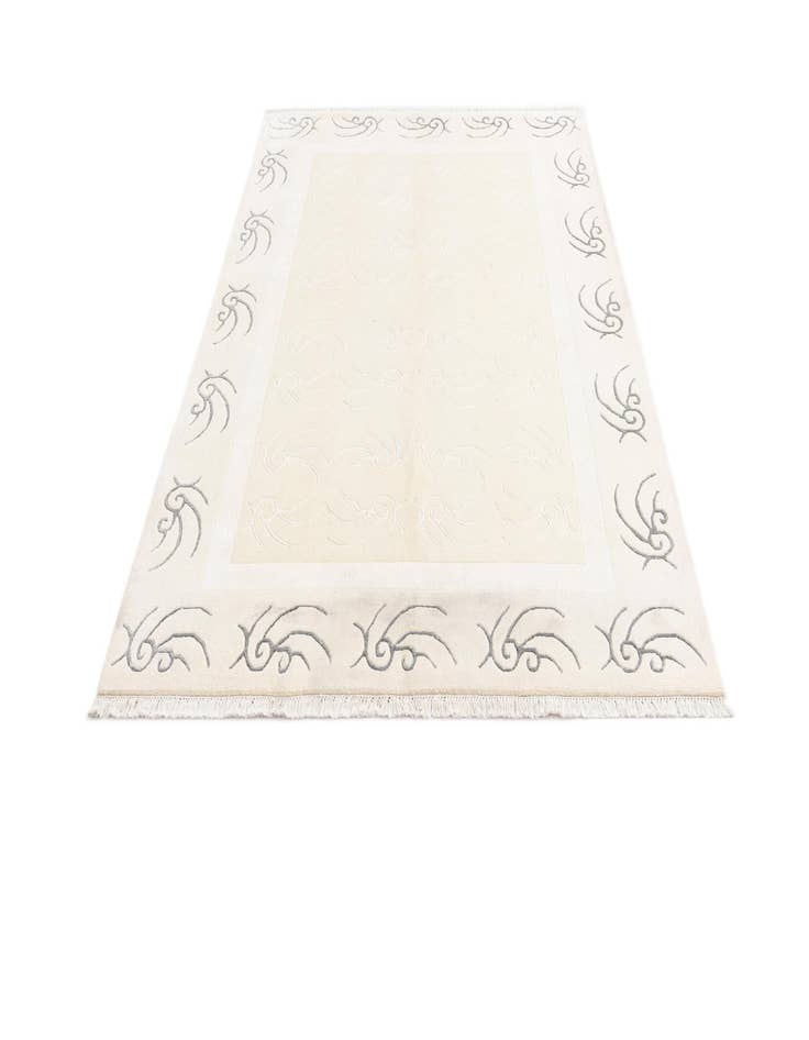 Detail image of 5' 7 x 7' 10 Hand Knotted Darya Wool Rug