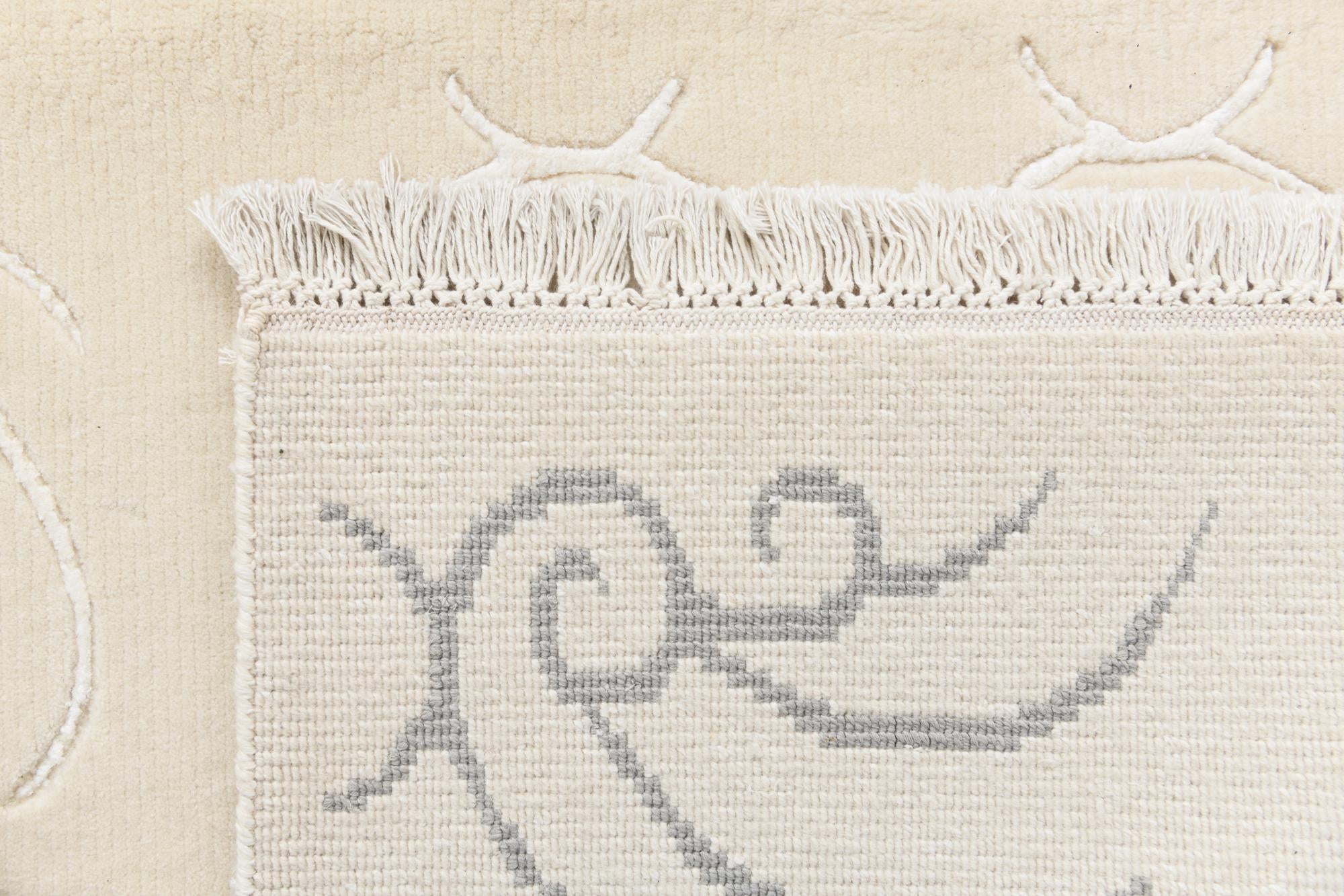 5' 7 x 7' 10 Hand Knotted Darya Wool Rug
