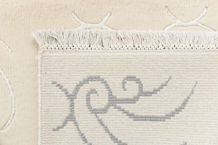 5' 7 x 7' 10 Hand Knotted Darya Wool Rug