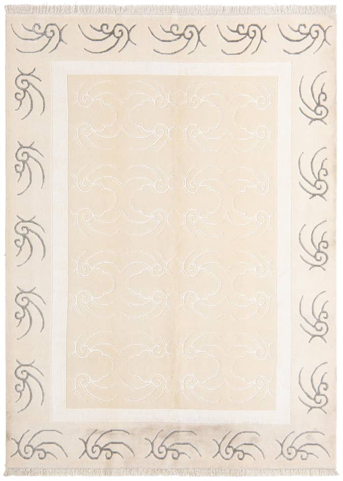 Detail image of 5' 7 x 7' 10 Hand Knotted Darya Wool Rug