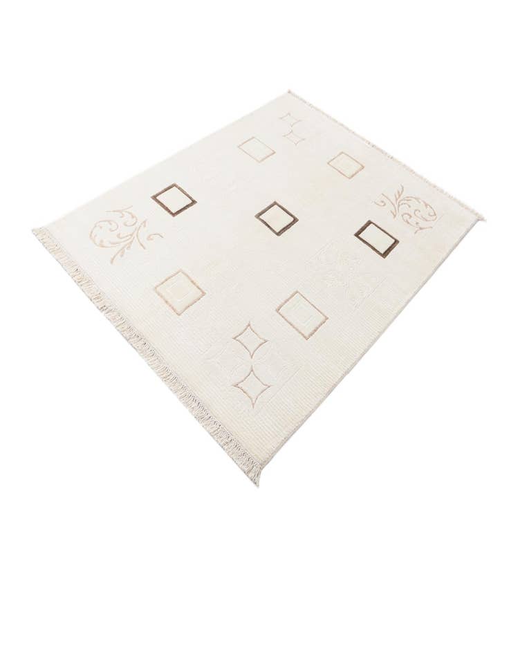 Detail image of 4' 11 x 6' 7  Hand Knotted Darya Wool Rug