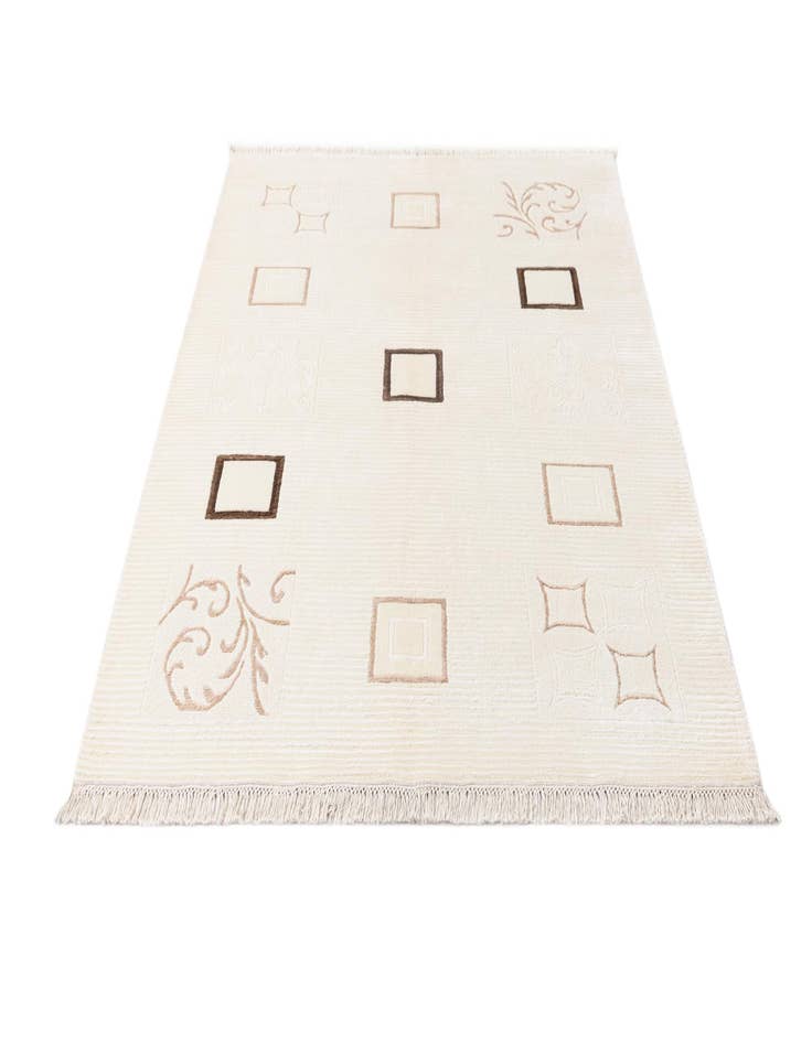 Detail image of 4' 11 x 6' 7  Hand Knotted Darya Wool Rug