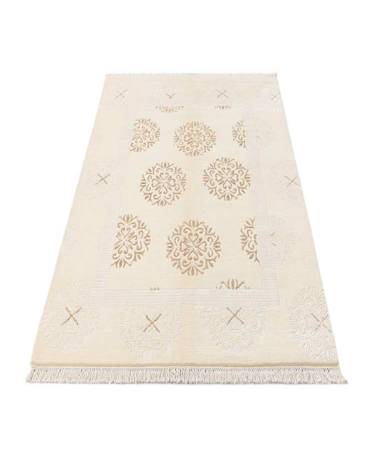 Detail image of 4' 10 x 6' 5  Hand Knotted Darya Wool Rug