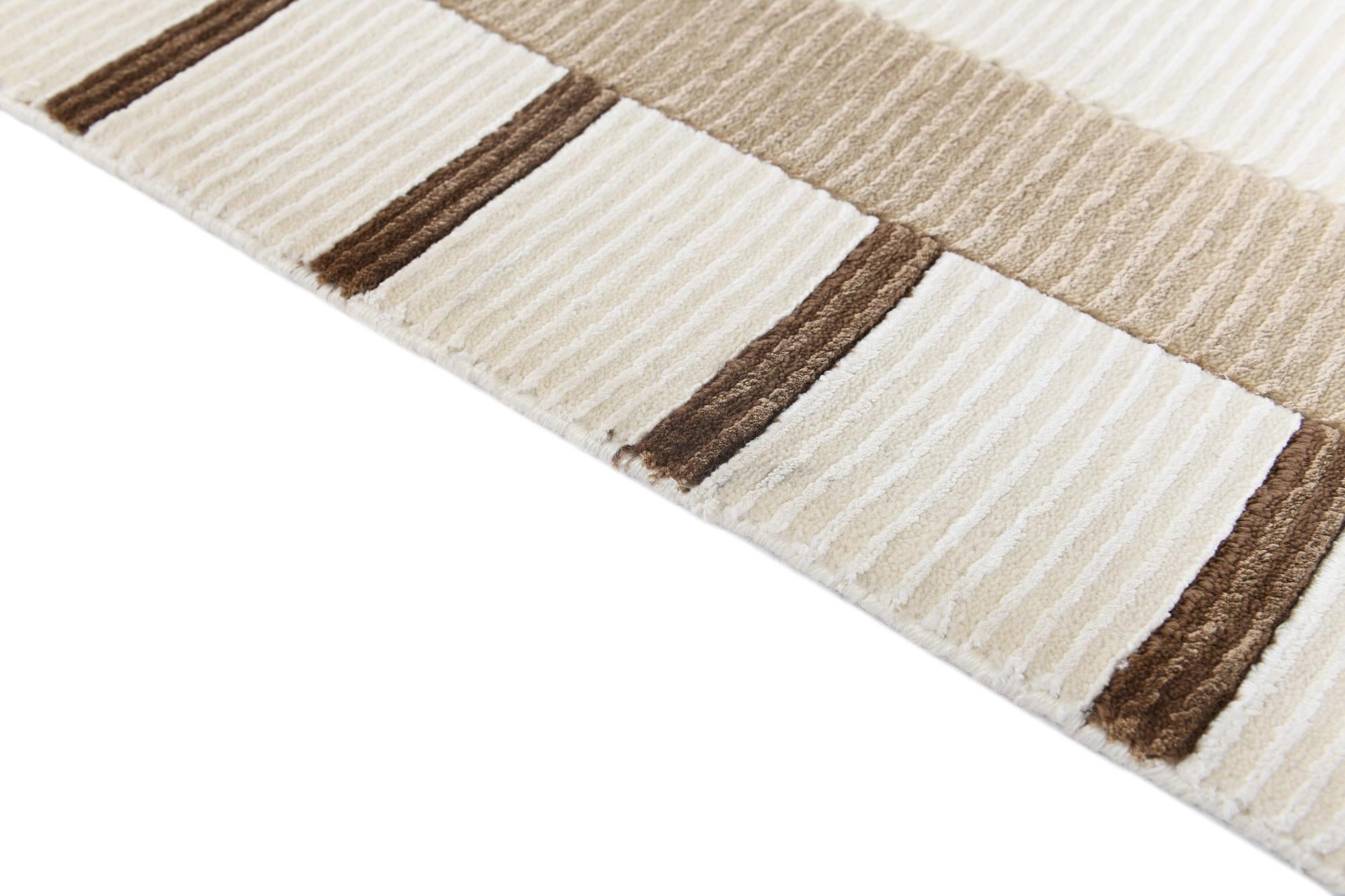 4' 11 x 6' 11 Hand Knotted Darya Wool Rug