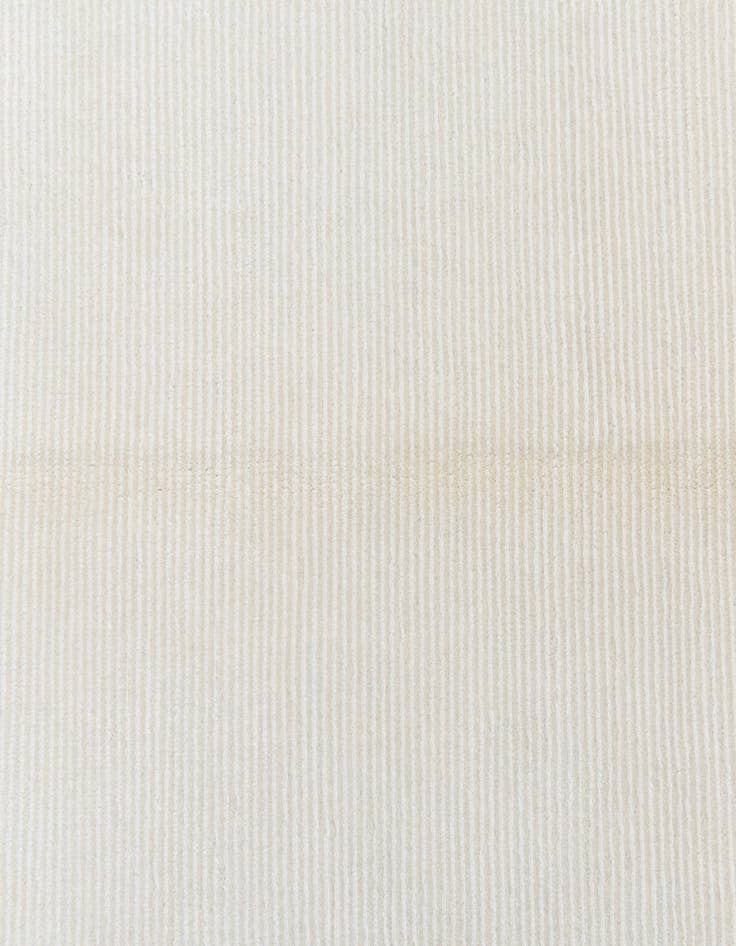 Detail image of 4' 11 x 6' 11  Hand Knotted Darya Wool Rug