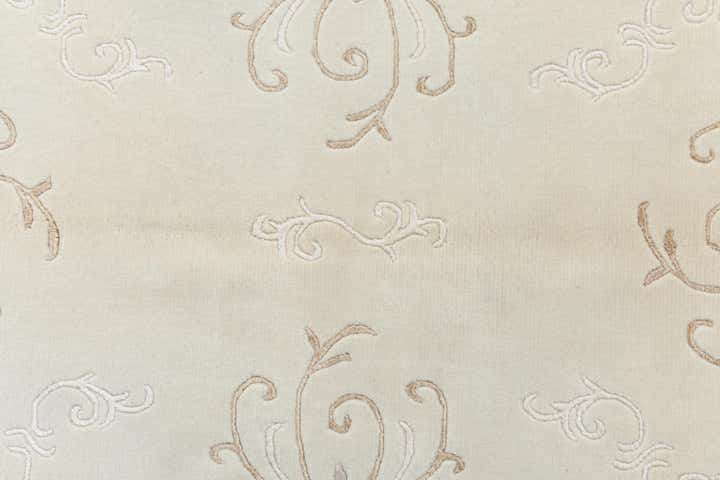 5' 1 x 6' 5 Hand Knotted Darya Wool Rug