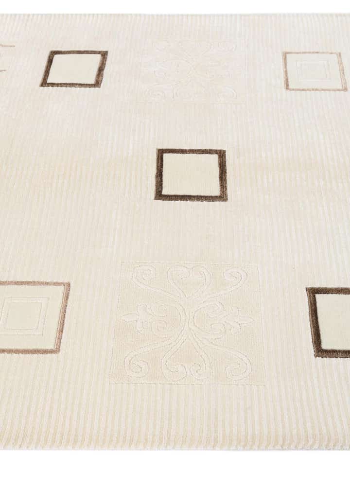 5' x 6' 7 Hand Knotted Darya Wool Rug