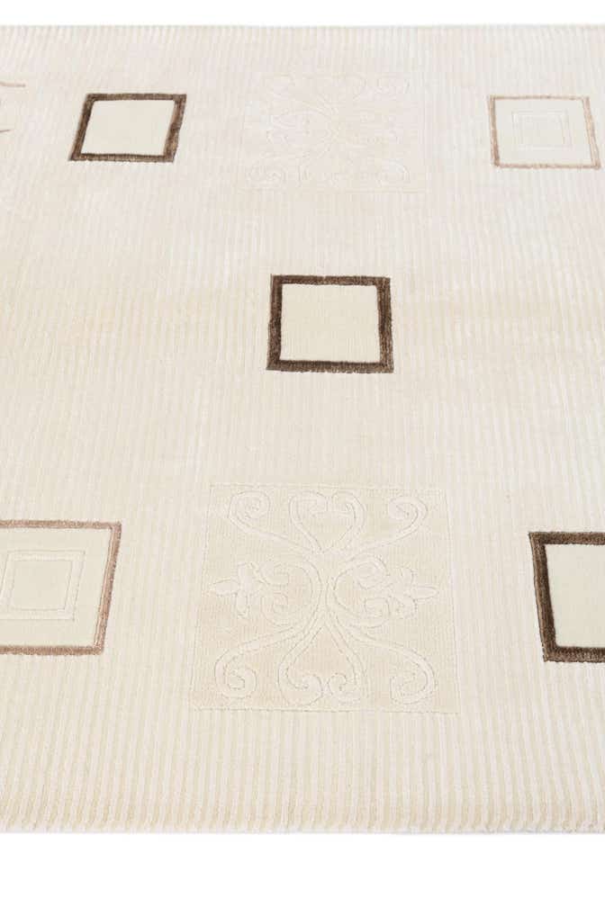 5' x 6' 7 Hand Knotted Darya Wool Rug