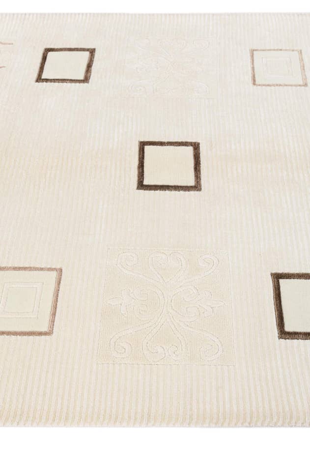 Detail image of 5' x 6' 7 Hand Knotted Darya Wool Rug