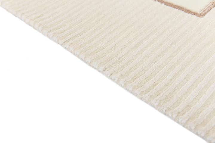5' x 6' 7 Hand Knotted Darya Wool Rug