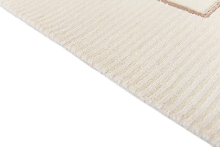 Detail image of 5' x 6' 7 Hand Knotted Darya Wool Rug