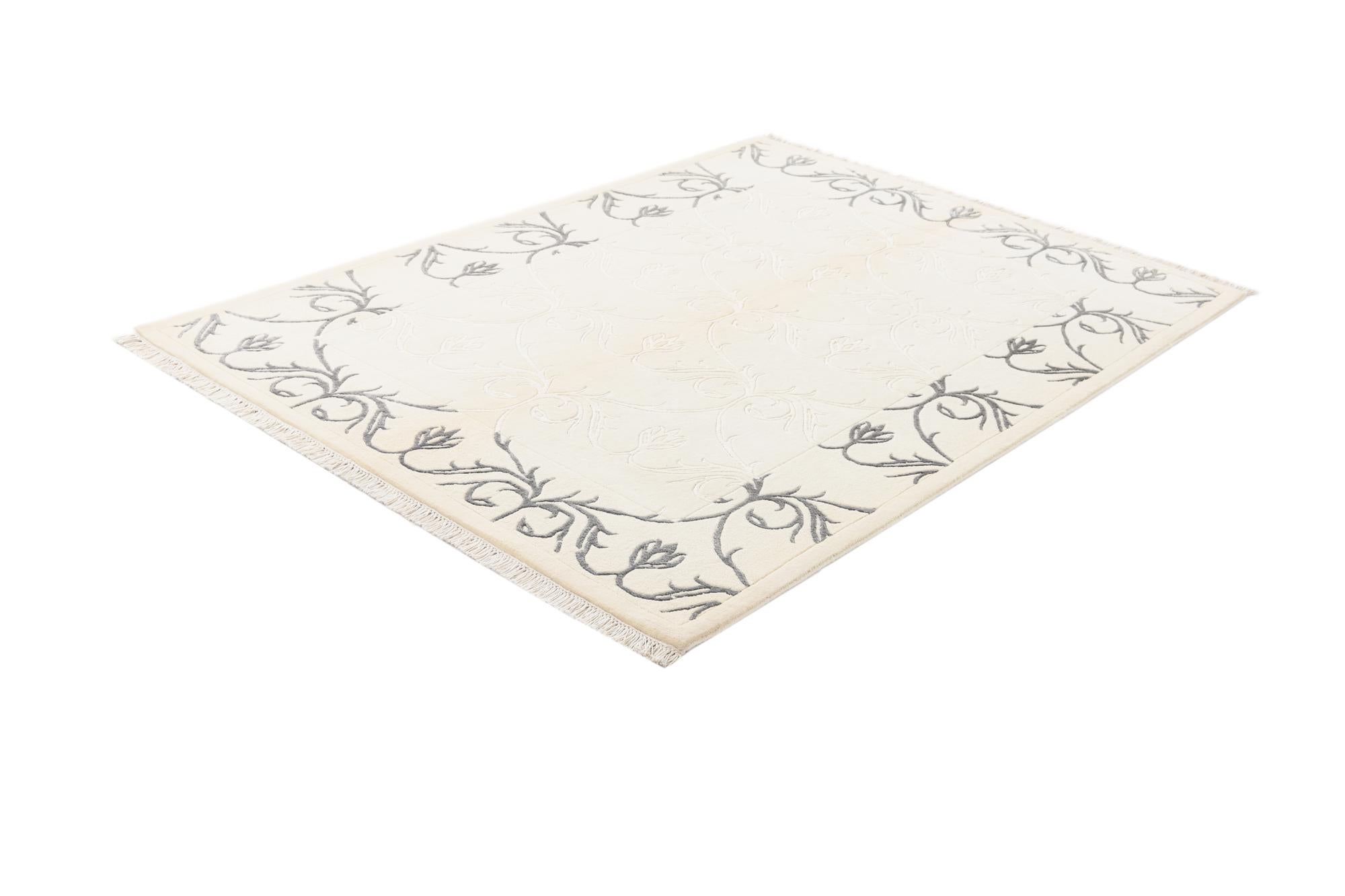 4' 9 x 6' 8 Hand Knotted Darya Wool Rug