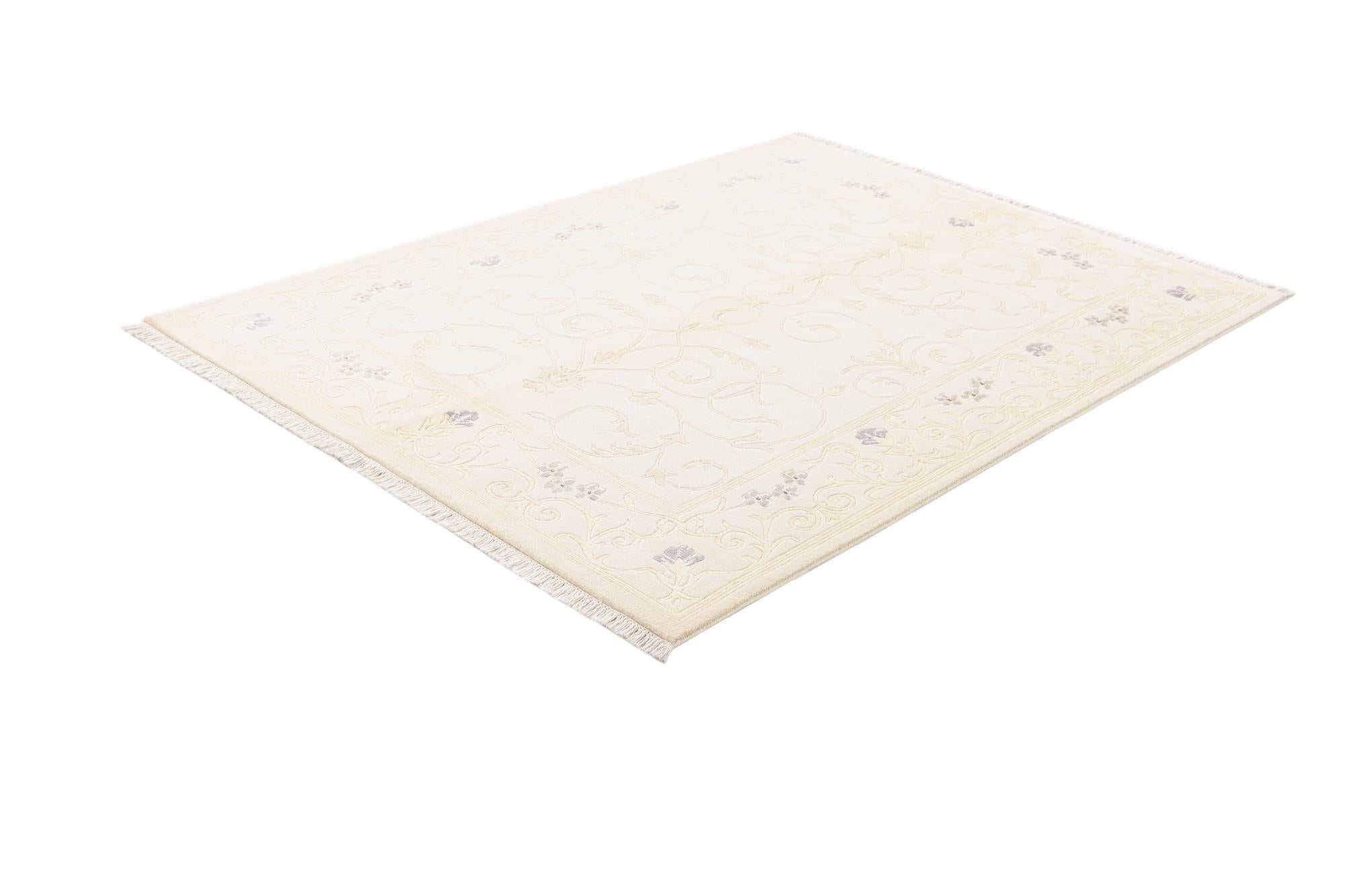 4' 11 x 6' 9 Hand Knotted Darya Wool Rug