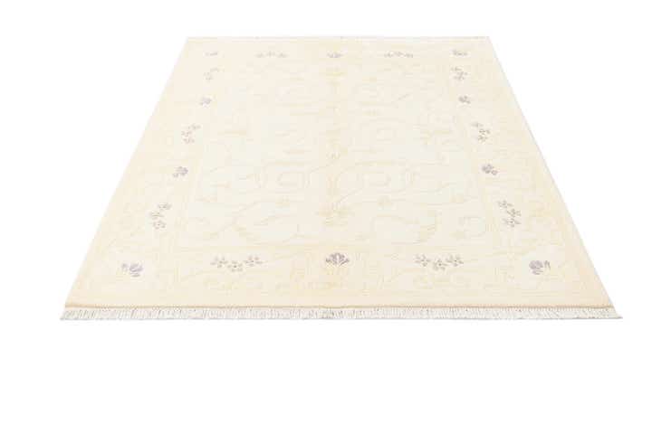 4' 11 x 6' 9 Hand Knotted Darya Wool Rug