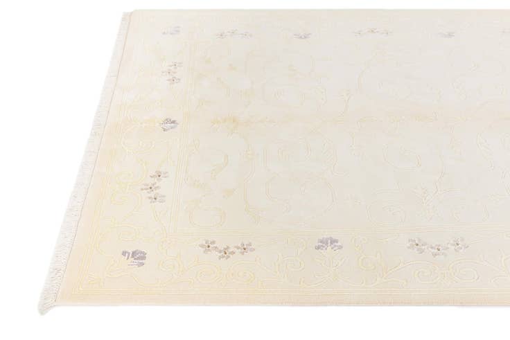 Detail image of 4' 11 x 6' 9 Hand Knotted Darya Wool Rug