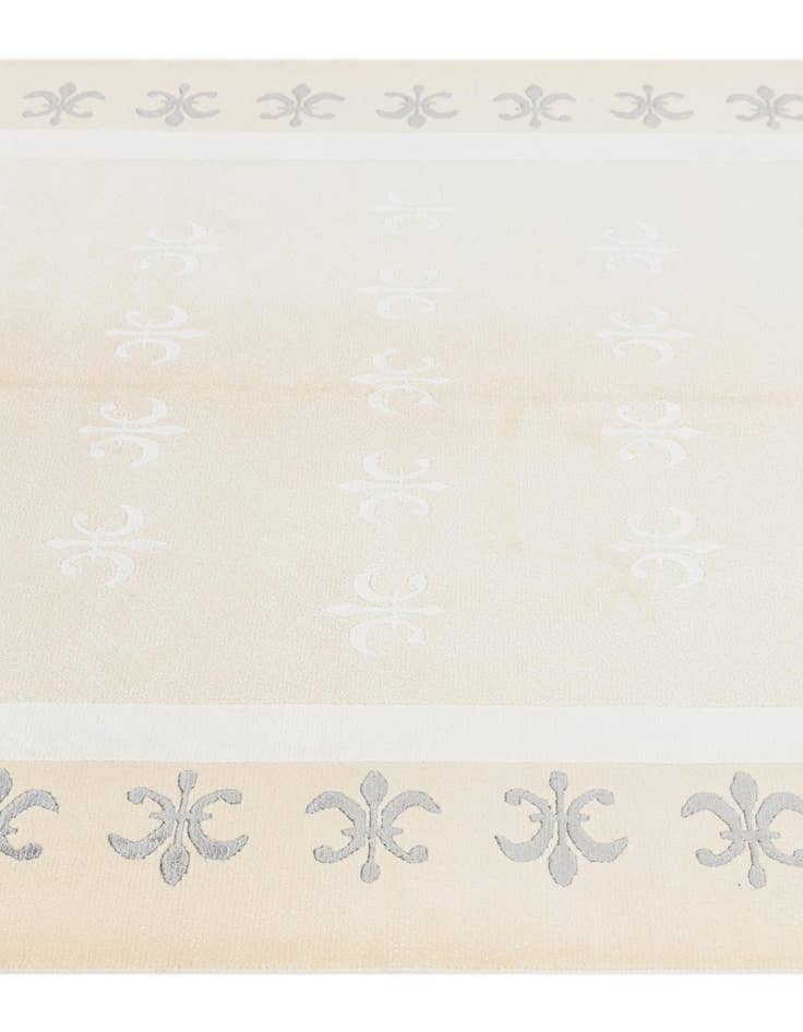 Detail image of 4' 10 x 6' 7  Hand Knotted Darya Wool Rug