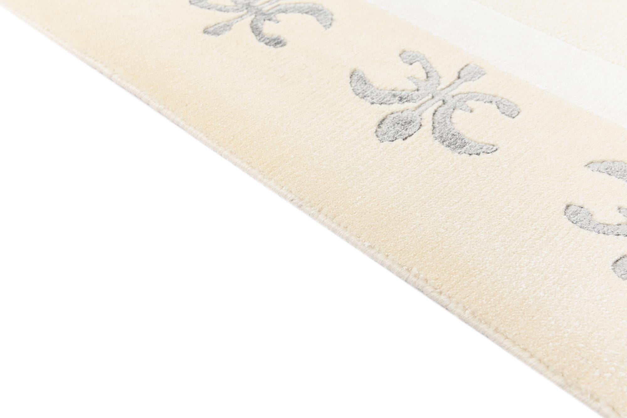 4' 10 x 6' 7 Hand Knotted Darya Wool Rug