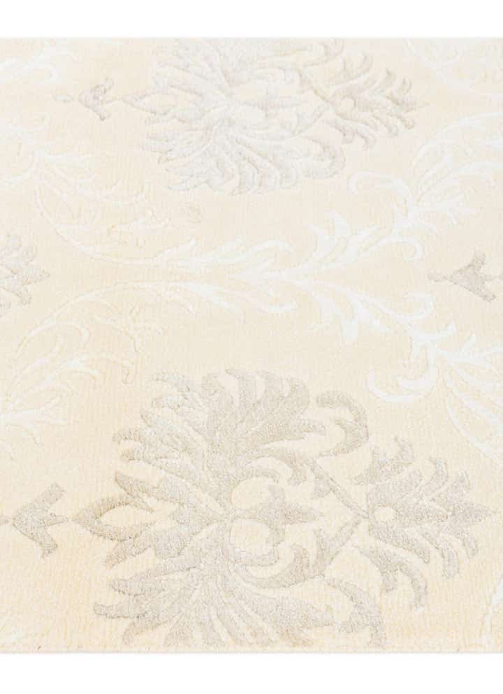 2' 7 x 4' 8 Hand Knotted Darya Wool Rug