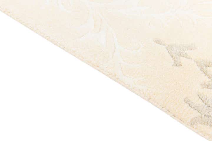 2' 7 x 4' 8 Hand Knotted Darya Wool Rug