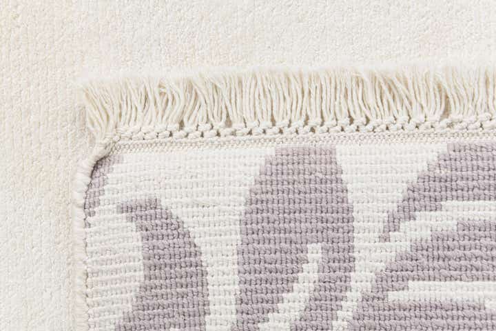 2' 8 x 5' 1 Hand Knotted Darya Wool Rug