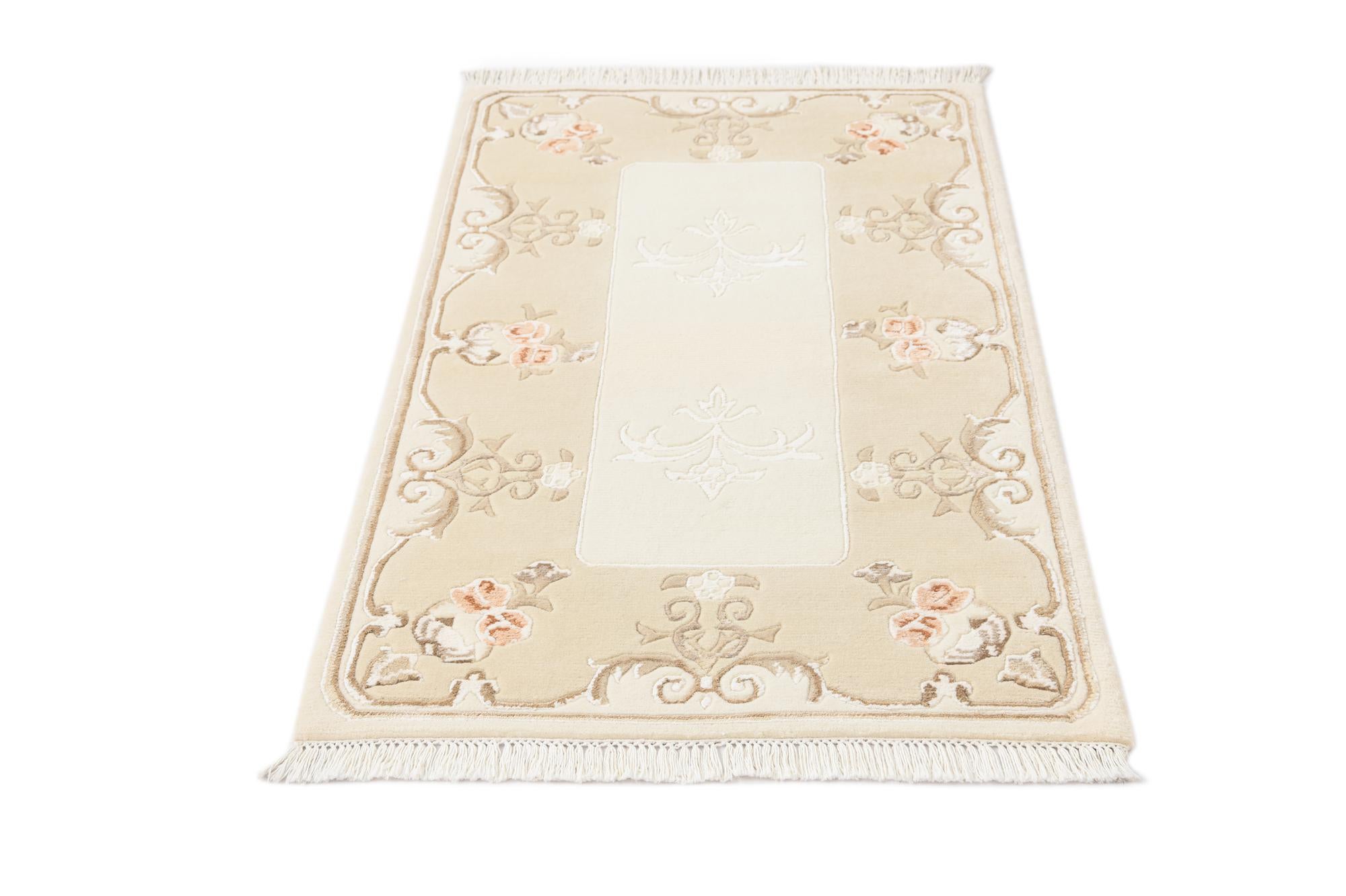 2' 8 x 4' 9 Hand Knotted Darya Wool Rug