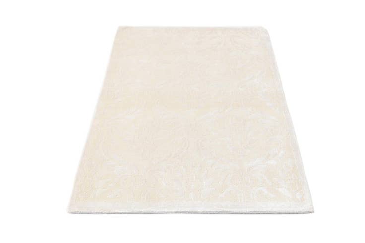 Detail image of 2' 11 x 4' 11 Hand Knotted Darya Wool Rug