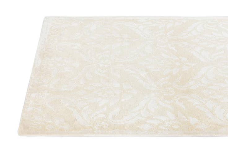 Detail image of 2' 11 x 4' 11 Hand Knotted Darya Wool Rug