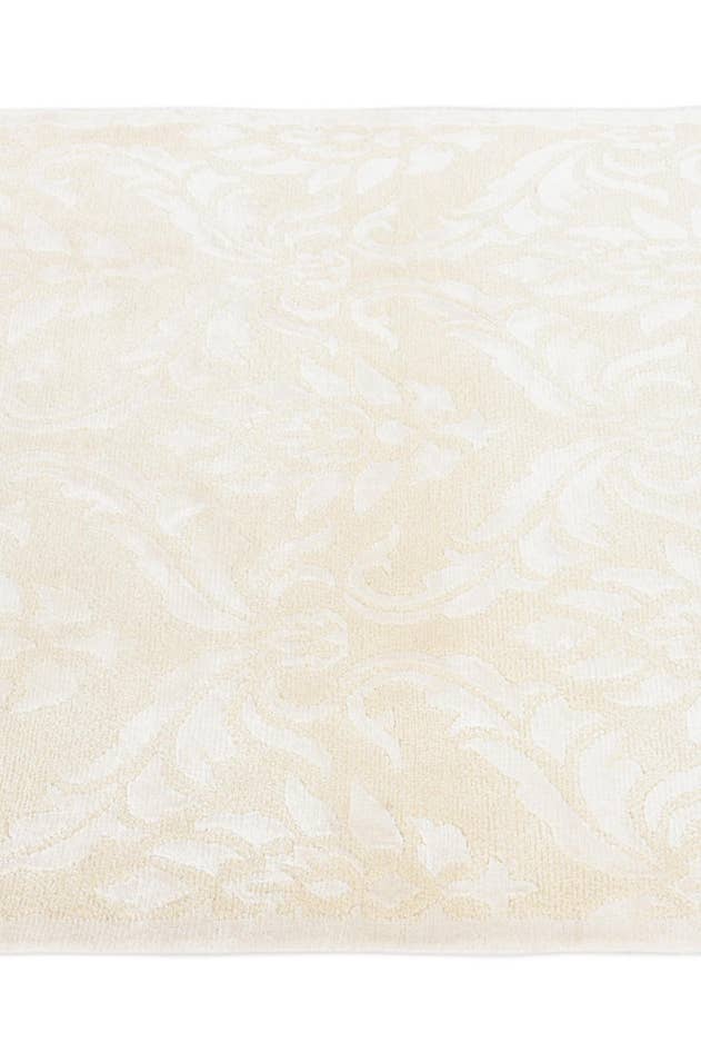 Detail image of 2' 11 x 4' 11 Hand Knotted Darya Wool Rug