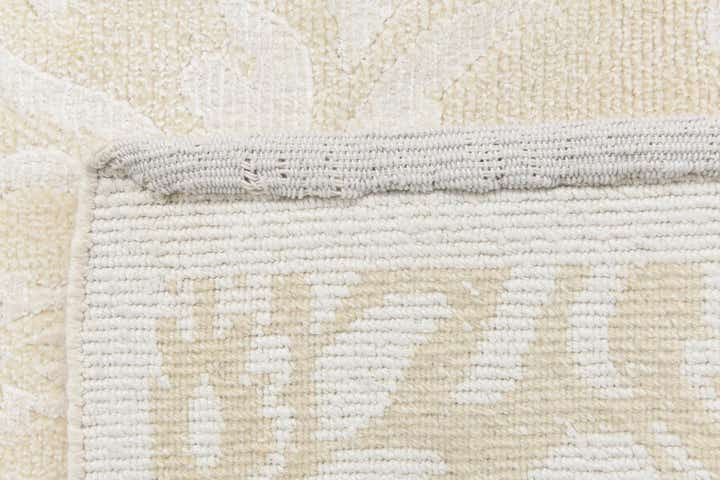2' 11 x 4' 11 Hand Knotted Darya Wool Rug