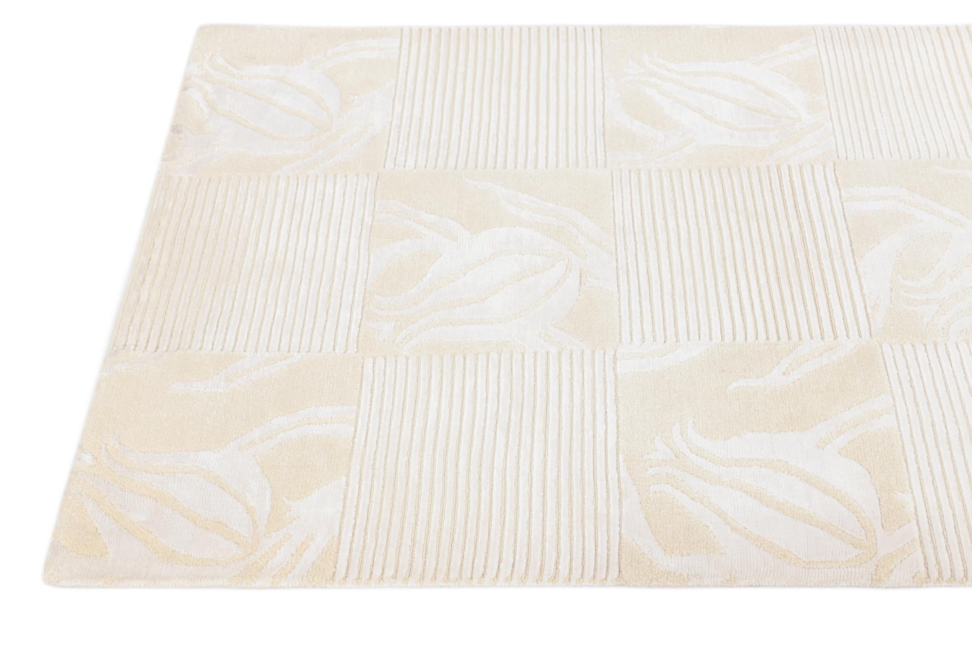 3' 1 x 4' 11 Hand Knotted Darya Wool Rug