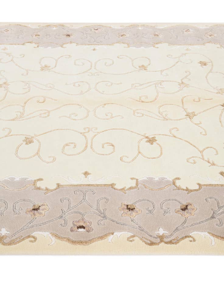 Detail image of 5' 1 x 6' 6  Hand Knotted Darya Wool Rug