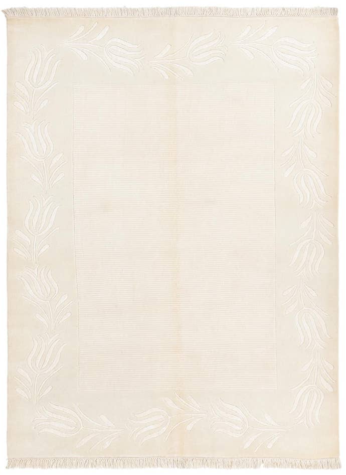 Detail image of 4' 11 x 6' 8 Hand Knotted Darya Wool Rug