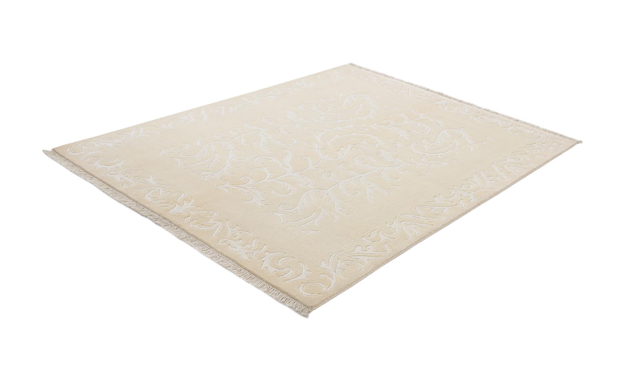 4' 11 x 6' 9 Hand Knotted Darya Wool Rug