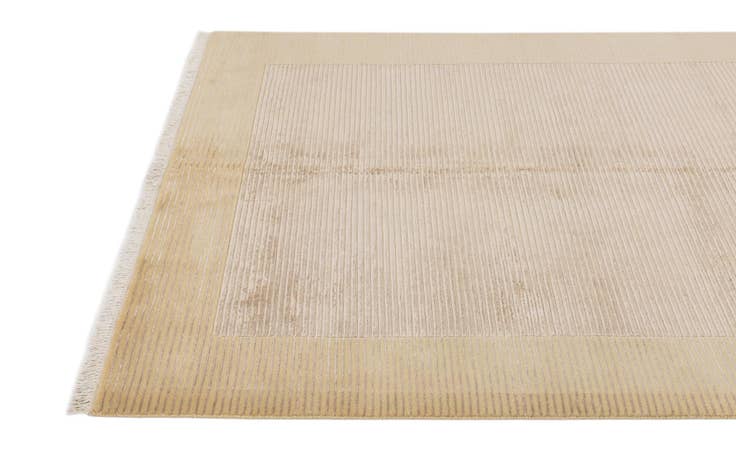Detail image of 4' 10 x 6' 9 Hand Knotted Darya Wool Rug