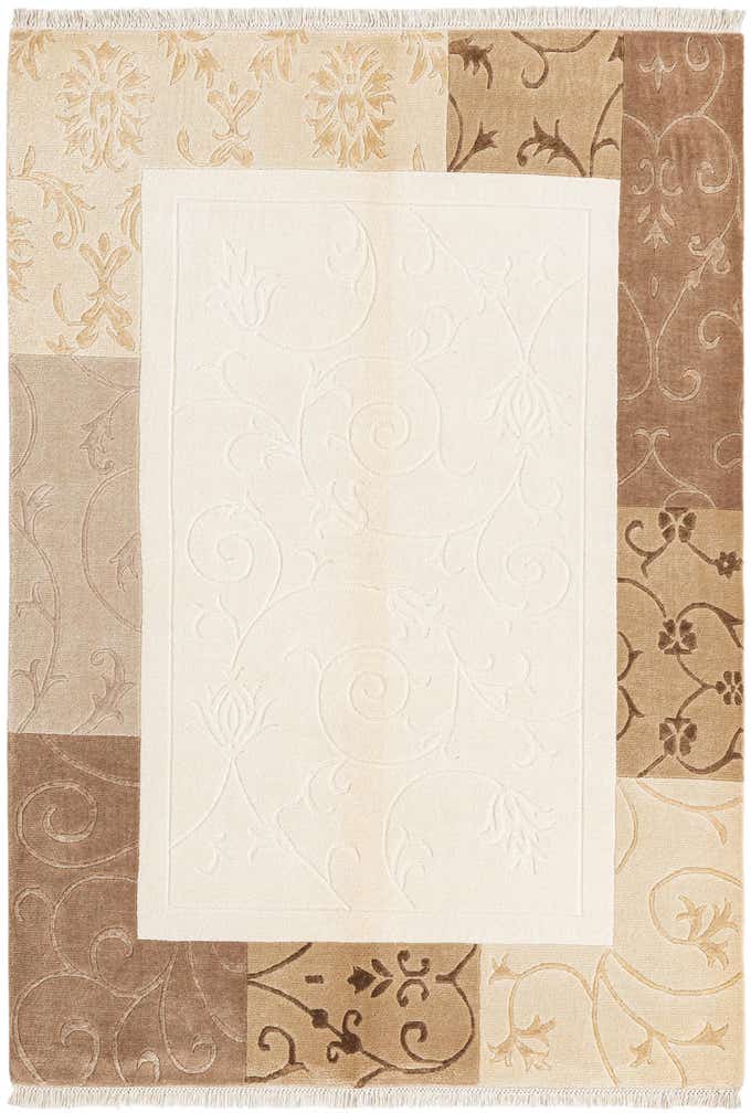 4' 7 x 6' 8 Hand Knotted Darya Wool Rug