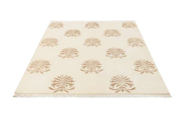 4' 11 x 6' 8 Hand Knotted Darya Wool Rug